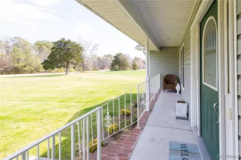 Exterior - 19801 Harris Dr, Sutherland, VA 23885 photo 8 of 17