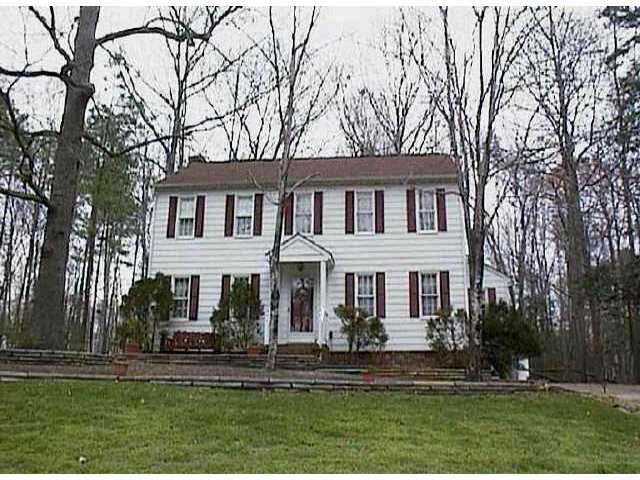4337 Round Hill Dr, Chesterfield, VA 23832 photo 1