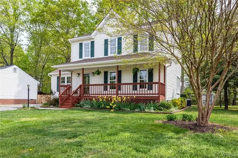 9231 Brocket Dr, Midlothian, VA 23112