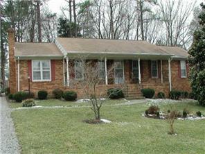 2920 Delfin Rd, Midlothian, VA 23112 photo 1