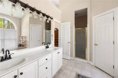 Bath - 2689 Kingsmere Dr, Sandy Hook, VA 23153 photo 1 of 6