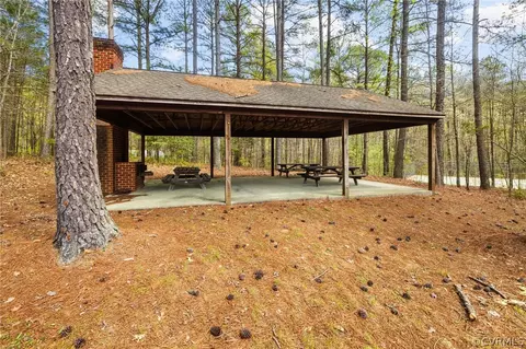 Exterior - 2689 Kingsmere Dr, Sandy Hook, VA 23153 photo 13 of 13