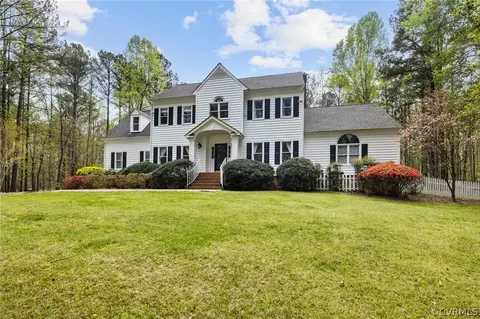 Exterior - 2689 Kingsmere Dr, Sandy Hook, VA 23153 photo 2 of 13