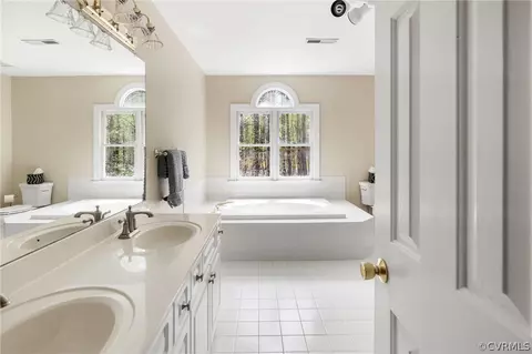 Bath - 2689 Kingsmere Dr, Sandy Hook, VA 23153 photo 3 of 6