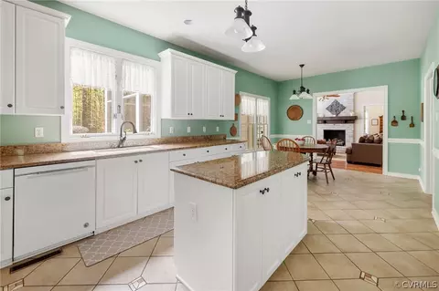 Kitchen - 2689 Kingsmere Dr, Sandy Hook, VA 23153 photo 1 of 4