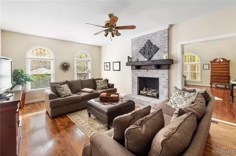 Living - 2689 Kingsmere Dr, Sandy Hook, VA 23153 photo 1 of 7