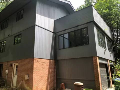Exterior - 2730 Stratford Rd, Richmond, VA 23225 photo 5 of 13