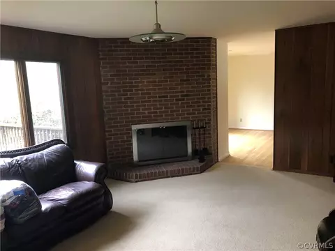 Living - 2730 Stratford Rd, Richmond, VA 23225 photo 3 of 11