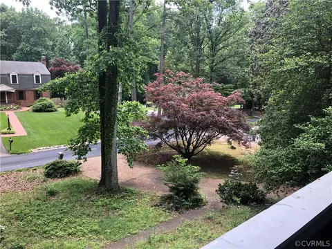 Exterior - 2730 Stratford Rd, Richmond, VA 23225 photo 10 of 13