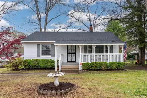 2372 Coxendale Rd, Chester, VA 23831