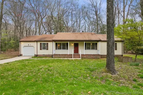 201 Castle Ln, Williamsburg, VA 23185