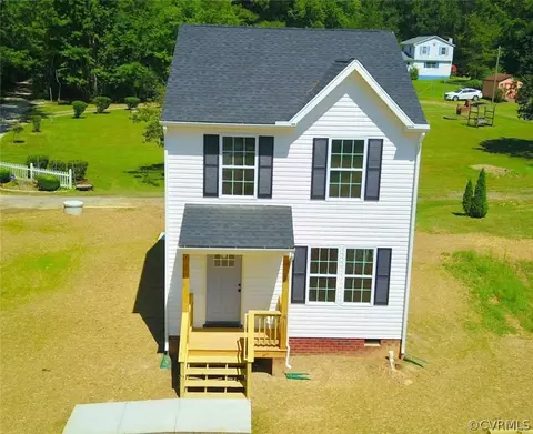 7175 Lakeshore Dr, Quinton, VA 23141