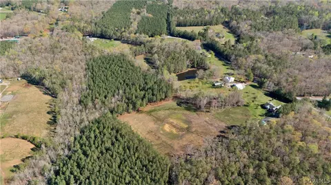 View/Area - 20011 Genito Rd, Moseley, VA 23120 photo 6 of 14