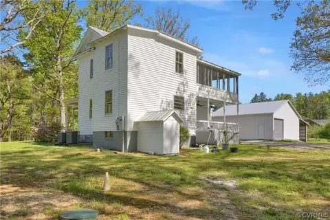 Exterior - 20011 Genito Rd, Moseley, VA 23120 photo 9 of 11