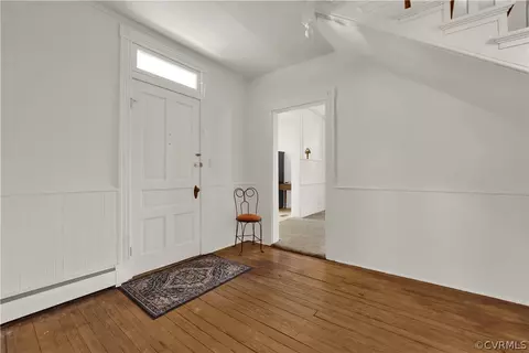 Entry Way - 20011 Genito Rd, Moseley, VA 23120 photo 3 of 4