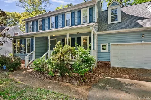 9318 Kings Charter Dr, Mechanicsville, VA 23116
