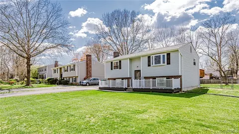 9405 Emmett Ct, Glen Allen, VA 23060