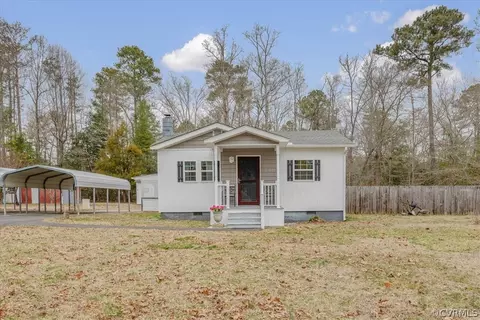 3116 Pineland Ave, Colonial Heights, VA 23834