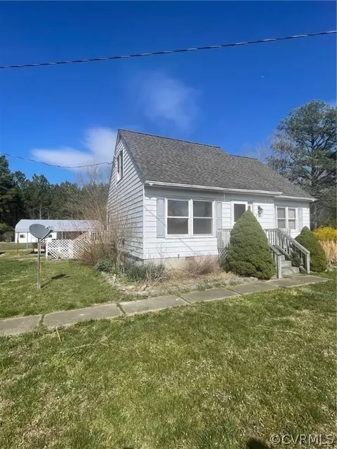 5213 Hicksford Rd, Emporia, VA 23847