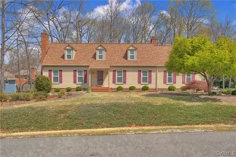 13113 Bluemont Rd, Chester, VA 23831