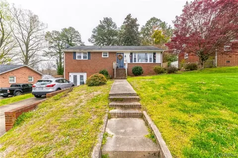 521 Mac Arthur Ave, Colonial Heights, VA 23834