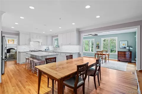 Kitchen - 14420 Chepstow Rd, Midlothian, VA 23113 photo 5 of 7