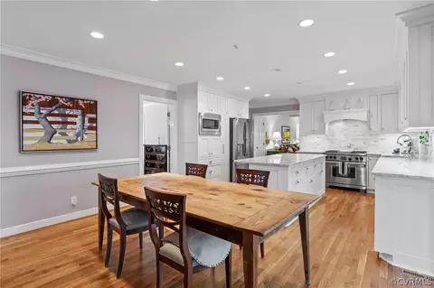 Kitchen - 14420 Chepstow Rd, Midlothian, VA 23113 photo 6 of 7