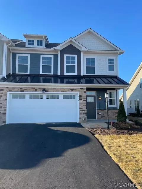 404 Bayberry Ln #16, Zion Crossroads, VA 22942