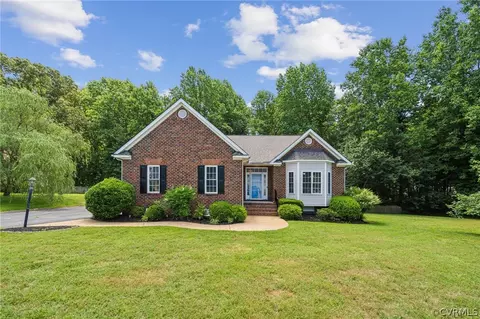 6093 Pond Grass Rd, Mechanicsville, VA 23111