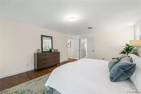 Bedroom - 2421 Wildercroft Rd, Midlothian, VA 23113 photo 2 of 5