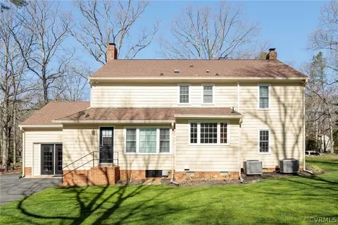 Exterior - 2421 Wildercroft Rd, Midlothian, VA 23113 photo 8 of 11
