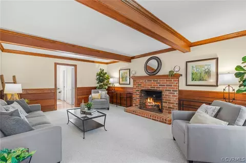 Living - 2421 Wildercroft Rd, Midlothian, VA 23113 photo 6 of 7