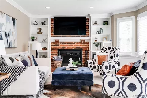 Living - 3300 E Weyburn Rd, Richmond, VA 23235 photo 1 of 4