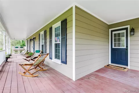Exterior - 3300 E Weyburn Rd, Richmond, VA 23235 photo 6 of 15