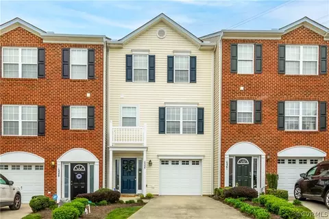 13555 Ridgemoor Dr, Midlothian, VA 23114