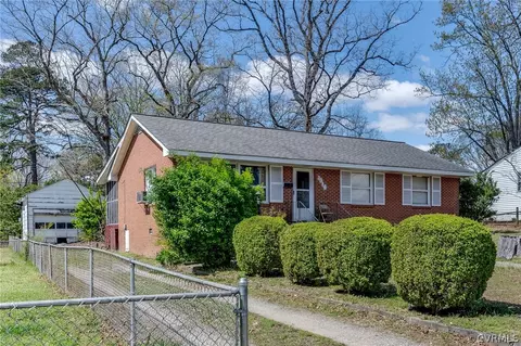 2316 Fort Rice St, Petersburg, VA 23805