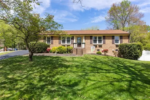 10448 Seacliff Ln, North Chesterfield, VA 23236