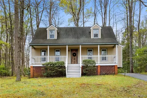 7217 Full Rack Dr, Midlothian, VA 23112