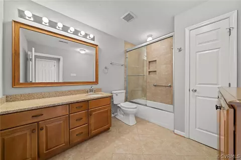 Bath - 1317 Tannery Cir, Midlothian, VA 23113 photo 3 of 3