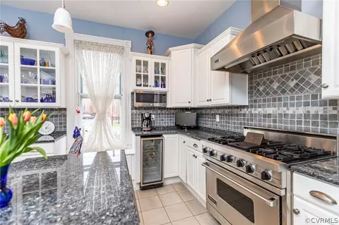 Kitchen - 4310 Springhill Ave, Richmond, VA 23225 photo 2 of 4