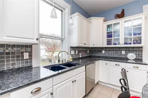 Kitchen - 4310 Springhill Ave, Richmond, VA 23225 photo 1 of 4
