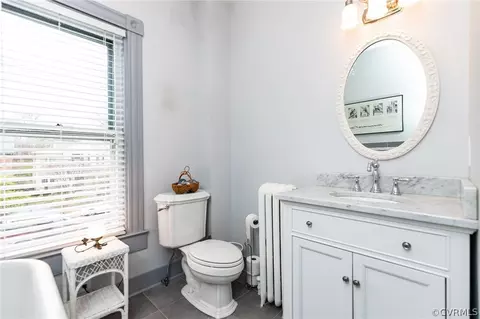 Bath - 4310 Springhill Ave, Richmond, VA 23225 photo 3 of 4