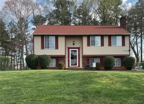 511 Lowell St, Richmond, VA 23223