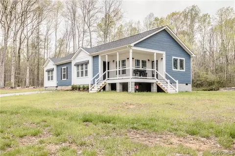 285 Kennon Rd, Louisa, VA 23093