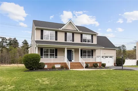 606 Sycamore Springs Dr, Chester, VA 23836