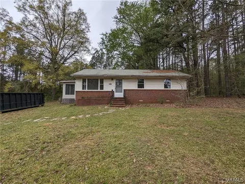 8398 Hayes Ln, Ford, VA 23850