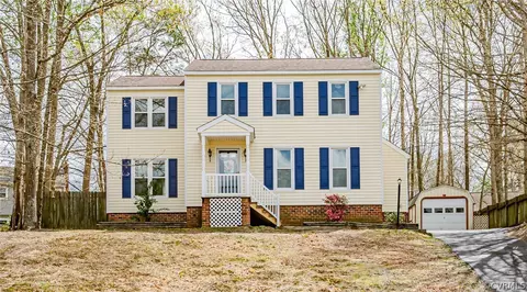 3307 Walnut Cove Ct, Chester, VA 23831