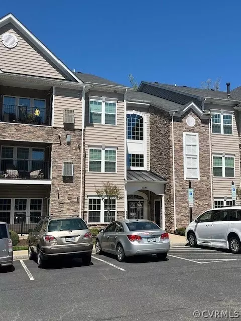 1030 Westwood Village Way #402, Midlothian, VA 23114
