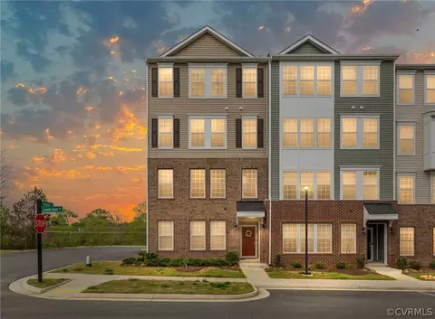 5900 Laurel Bed Ln #B, Richmond, VA 23227