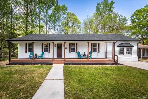 2111 Day St, Hopewell, VA 23860